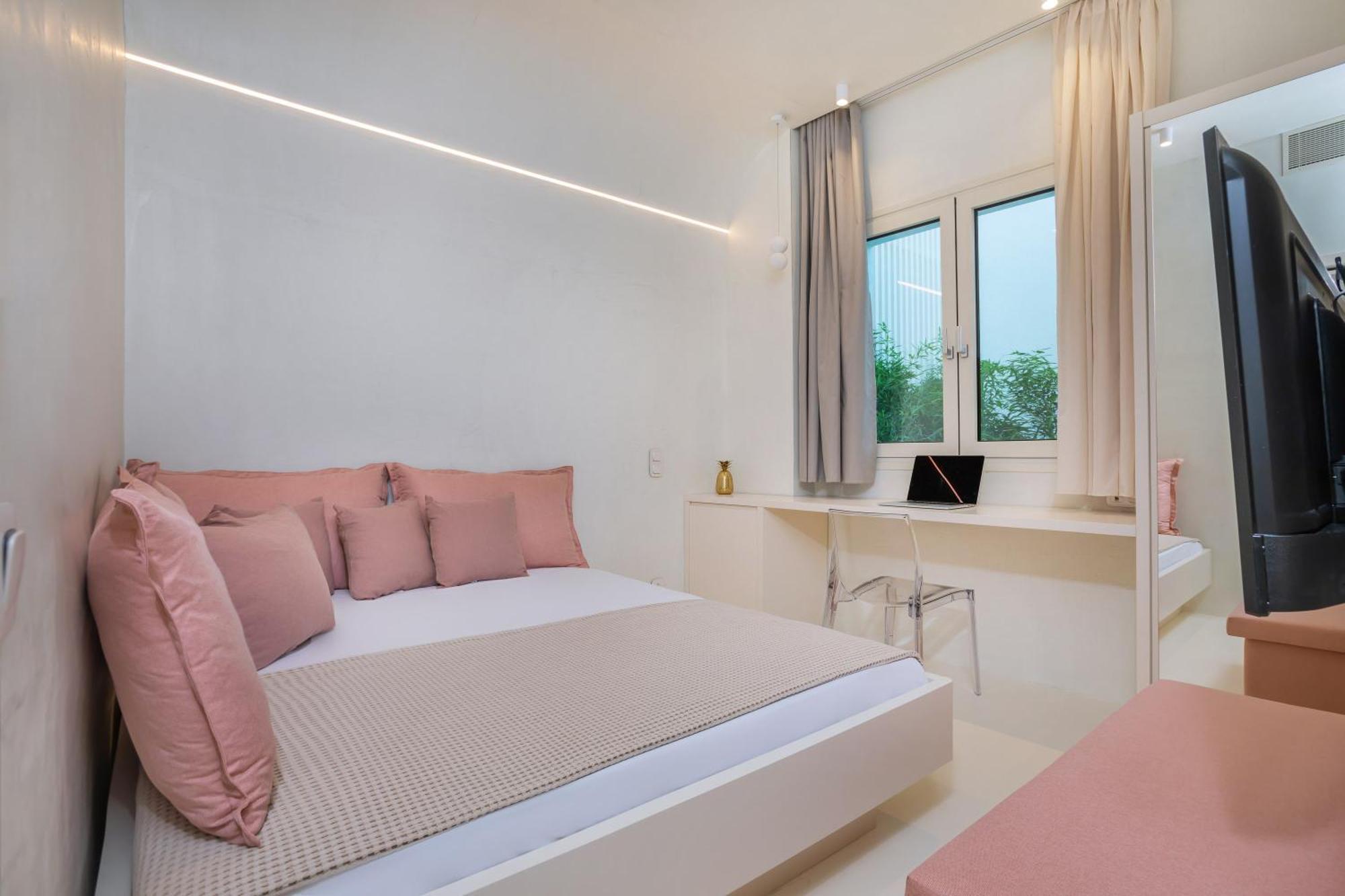 Cocoοns Luxury Suites & Villas Фурка Екстериор снимка