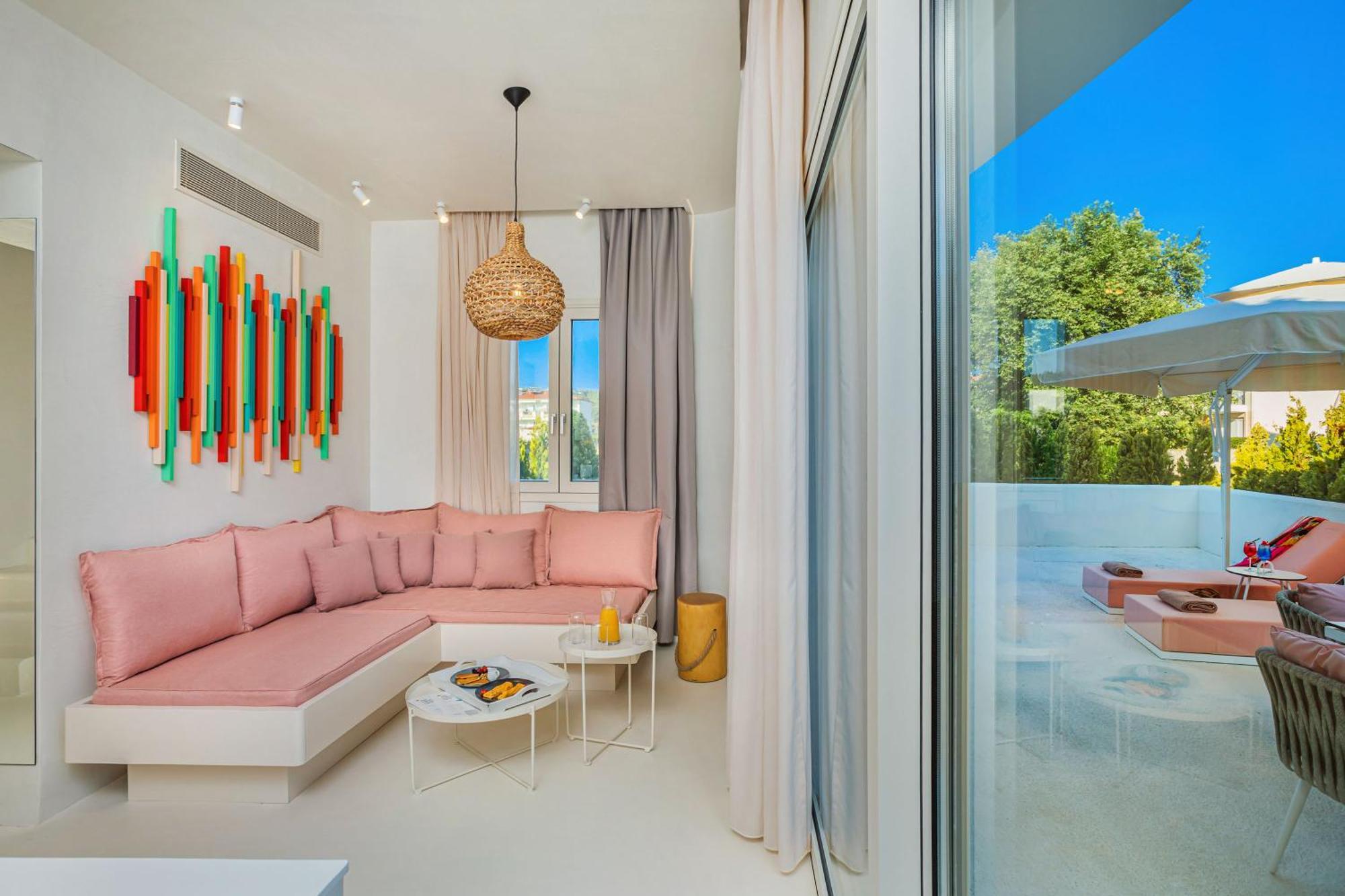 Cocoοns Luxury Suites & Villas Фурка Екстериор снимка