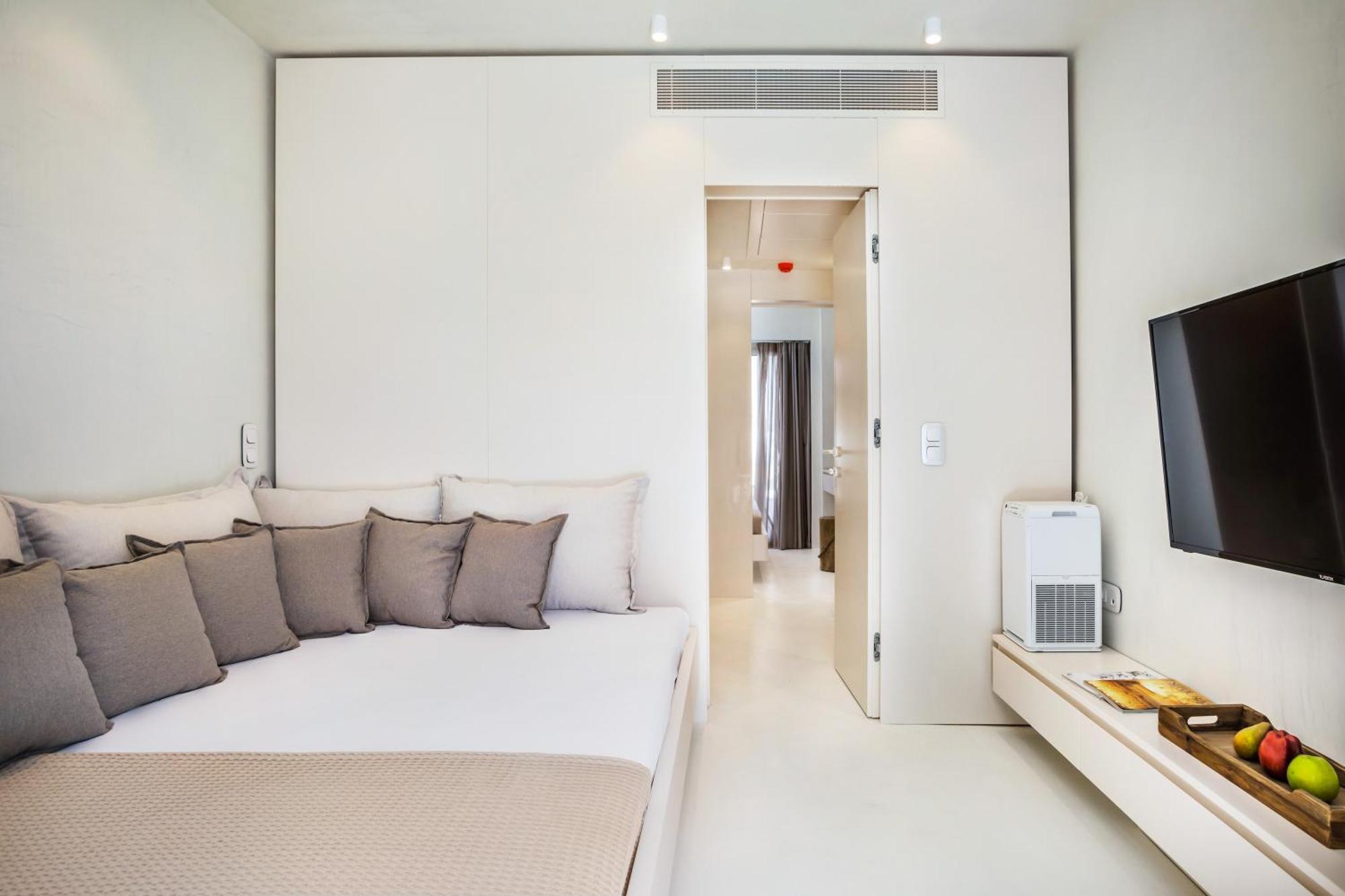 Cocoοns Luxury Suites & Villas Фурка Екстериор снимка